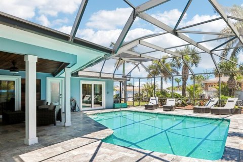 Villa ou maison à vendre à Belleair Beach, Floride: 4 chambres, 195.47 m2 № 2149521 - photo 2