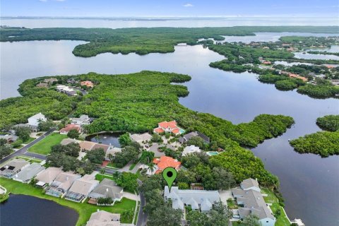 Adosado en venta en Saint Petersburg, Florida, 3 dormitorios, 166.85 m2 № 2222492 - foto 5