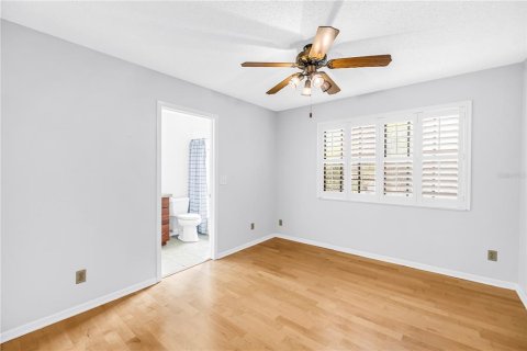 Adosado en venta en Saint Petersburg, Florida, 3 dormitorios, 166.85 m2 № 2222492 - foto 28
