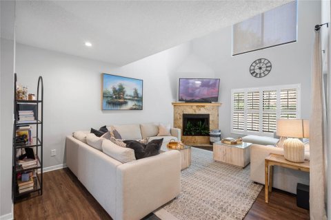 Adosado en venta en Saint Petersburg, Florida, 3 dormitorios, 166.85 m2 № 2222492 - foto 13