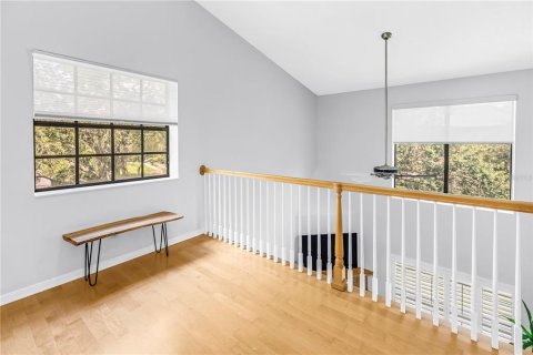 Adosado en venta en Saint Petersburg, Florida, 3 dormitorios, 166.85 m2 № 2222492 - foto 3