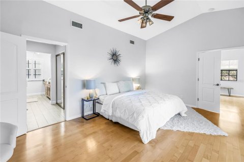 Adosado en venta en Saint Petersburg, Florida, 3 dormitorios, 166.85 m2 № 2222492 - foto 23