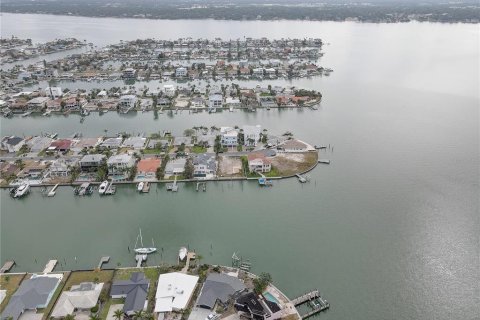 Terreno en venta en Treasure Island, Florida № 1680158 - foto 29