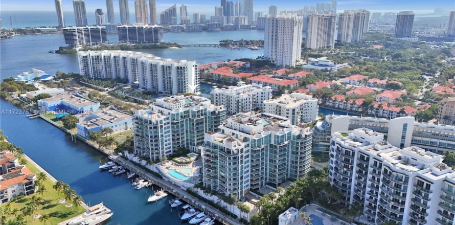 Condo à Aventura, Floride, 2 chambres № 1711135