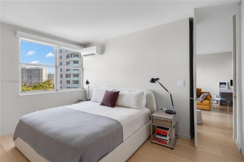 Condominio en venta en Miami Beach, Florida, 1 dormitorio, 79.71 m2 № 2044565 - foto 19