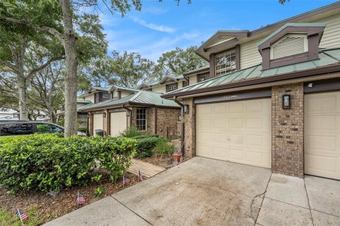 Condo in Palm Harbor, Florida, 2 bedrooms  № 1838467 - photo 2