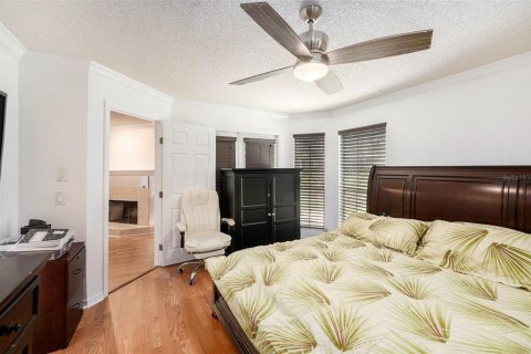 Condo in Palm Harbor, Florida, 2 bedrooms  № 1838467 - photo 13
