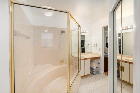 Condo in Palm Harbor, Florida, 2 bedrooms  № 1838467 - photo 14