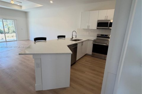 Villa ou maison à louer à Lehigh Acres, Floride: 3 chambres, 185.8 m2 № 2047671 - photo 24