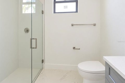 Villa ou maison à vendre à Cape Coral, Floride: 4 chambres, 195.75 m2 № 2437133 - photo 7