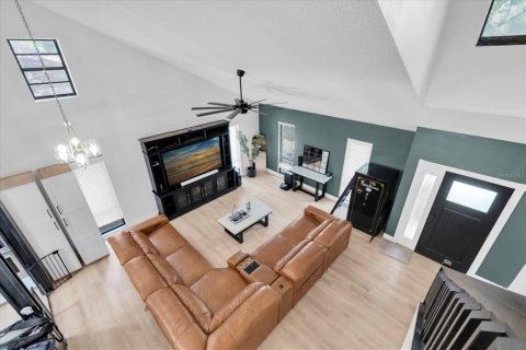 Casa en venta en Valrico, Florida, 4 dormitorios, 232.44 m2 № 2216121 - foto 7