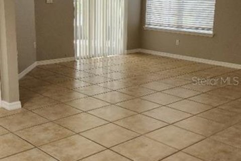 Condo in Windermere, Florida, 3 bedrooms № 1787618 - photo 10