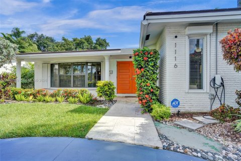 Casa en venta en Hollywood, Florida, 4 dormitorios, 184.23 m2 № 2065340 - foto 6