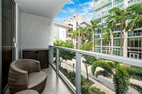 Condominio en venta en Miami, Florida, 1 dormitorio, 66.8 m2 № 1980545 - foto 11