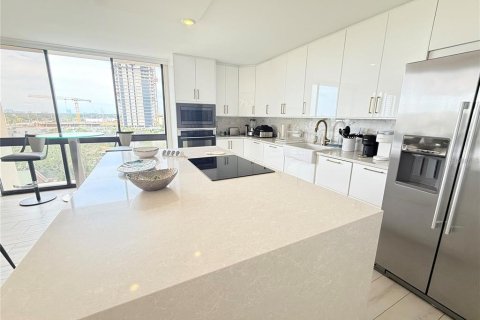 Снять в аренду кондоминиум в Тампа, Флорида 4 комнаты, 185.43м2, № 2092069 - фото 7