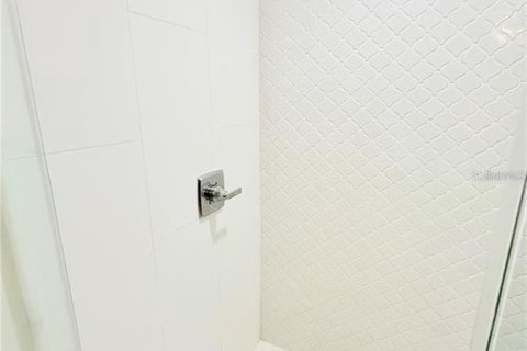 Снять в аренду кондоминиум в Тампа, Флорида 4 комнаты, 185.43м2, № 2092069 - фото 24
