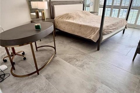 Снять в аренду кондоминиум в Тампа, Флорида 4 комнаты, 185.43м2, № 2092069 - фото 16
