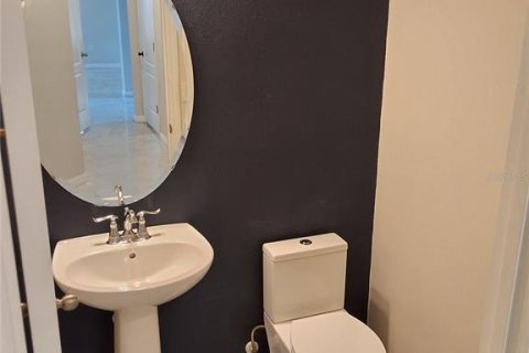 Casa en venta en Kissimmee, Florida, 5 dormitorios, 287.25 m2 № 2157532 - foto 12