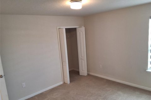 Casa en venta en Kissimmee, Florida, 5 dormitorios, 287.25 m2 № 2157532 - foto 27