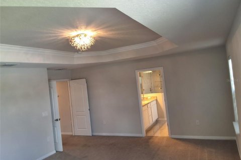 Casa en venta en Kissimmee, Florida, 5 dormitorios, 287.25 m2 № 2157532 - foto 18