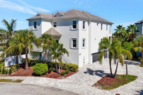 Villa ou maison à Sarasota, Floride 4 chambres, 350.61 m2 № 2369010