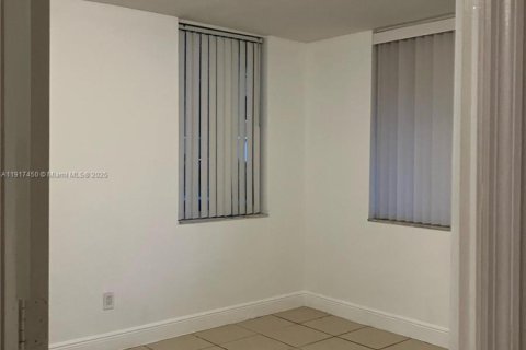 Condominio en alquiler en Pompano Beach, Florida, 2 dormitorios, 96.15 m2 № 1972181 - foto 8