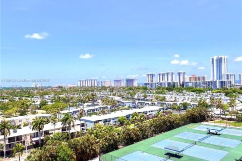 Copropriété à vendre à Hallandale Beach, Floride: 2 chambres, 130.06 m2 № 2090453 - photo 7