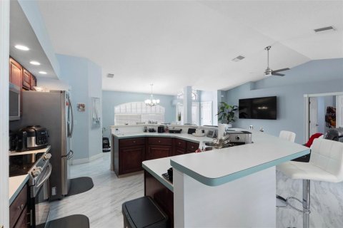 Casa en venta en Spring Hill, Florida, 3 dormitorios, 163.32 m2 № 2386515 - foto 12
