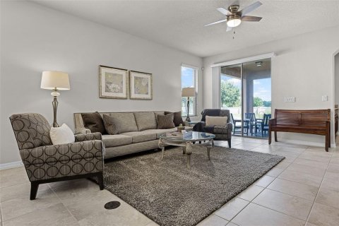 House in Winter Garden, Florida 3 bedrooms, 189.15 sq.m. № 1879499 - photo 9