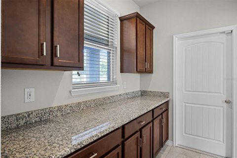 House in Winter Garden, Florida 3 bedrooms, 189.15 sq.m. № 1879499 - photo 15