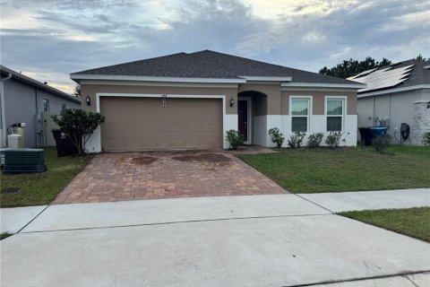 House in Haines City, Florida 4 bedrooms, 169.08 sq.m. № 2094831