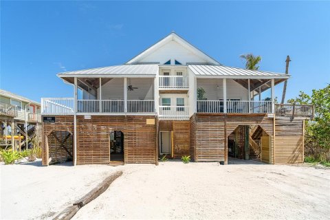 Dúplex en Placida, Florida 3 dormitorios, 166.48 m2 № 2298632