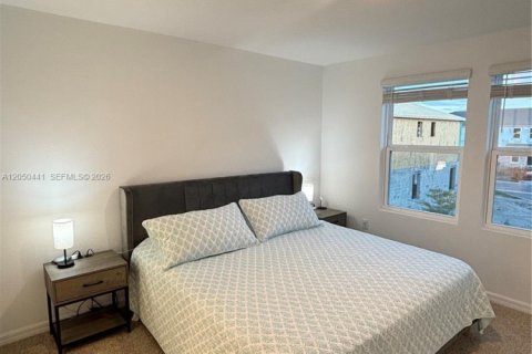 Touwnhouse à vendre à Sarasota, Floride: 2 chambres № 2252358 - photo 14
