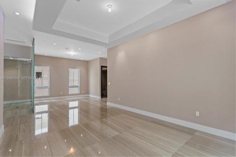 Villa ou maison à vendre à Doral, Floride: 5 chambres, 335.93 m2 № 2004751 - photo 11