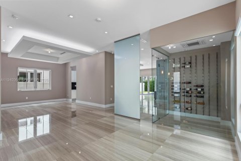 Villa ou maison à vendre à Doral, Floride: 5 chambres, 335.93 m2 № 2004751 - photo 6