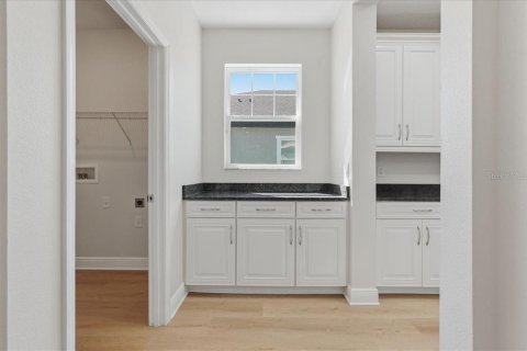 Villa ou maison à vendre à Apollo Beach, Floride: 3 chambres, 184.78 m2 № 2429172 - photo 13
