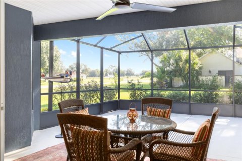 House in Ocala, Florida 3 bedrooms, 196.21 sq.m. № 1893606 - photo 25