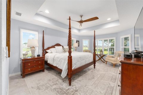 House in Ocala, Florida 3 bedrooms, 196.21 sq.m. № 1893606 - photo 16
