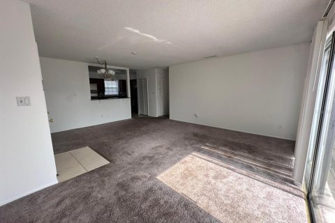 Condo in Winter Park, Florida, 2 bedrooms  № 1774696 - photo 20