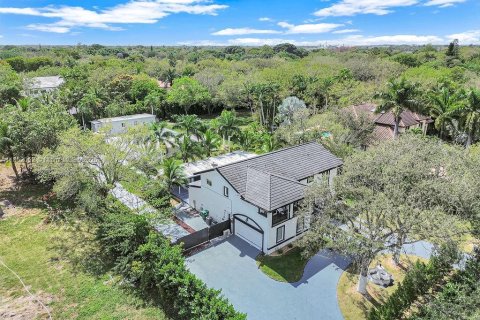 Casa en alquiler en Pinecrest, Florida, 5 dormitorios, 382.66 m2 № 1858969 - foto 8