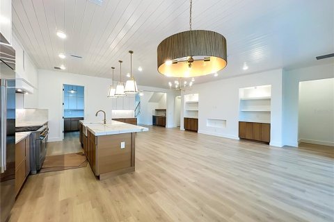 Купить виллу или дом в Орландо, Флорида 15 комнат, 373.19м2, № 2216391 - фото 28