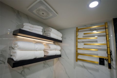 Купить кондоминиум в Майами, Флорида 2 спальни, 117.8м2, № 2012656 - фото 29