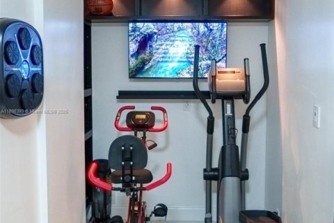 Купить кондоминиум в Майами, Флорида 2 спальни, 117.8м2, № 2012656 - фото 13