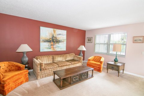 Condo in Delray Beach, Florida, 2 bedrooms  № 2088338 - photo 3