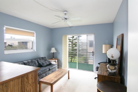 Condo in Delray Beach, Florida, 2 bedrooms  № 2088338 - photo 8
