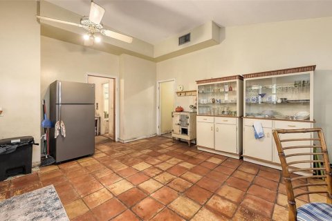 House in Sarasota, Florida 6 bedrooms, 314.75 sq.m. № 1749439 - photo 9