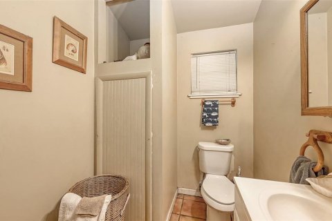House in Sarasota, Florida 6 bedrooms, 314.75 sq.m. № 1749439 - photo 20