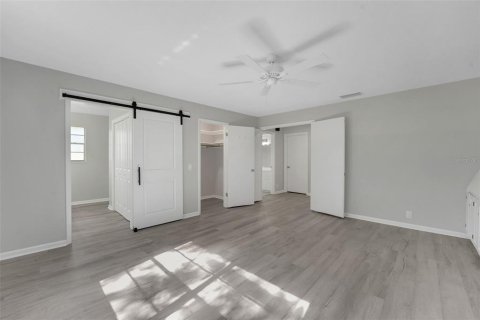 Villa ou maison à vendre à Winter Haven, Floride: 4 chambres, 218.32 m2 № 2303010 - photo 16