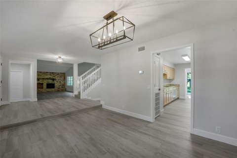 Villa ou maison à vendre à Winter Haven, Floride: 4 chambres, 218.32 m2 № 2303010 - photo 7