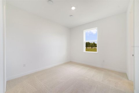 House in Apopka, Florida 4 bedrooms, 256.78 sq.m. № 1804675 - photo 13